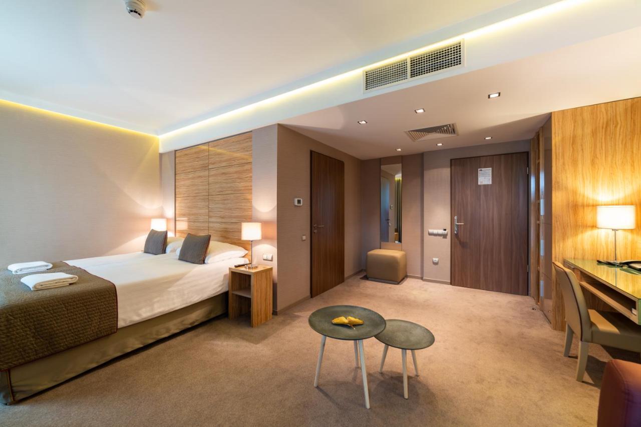 Hotel Pagony Wellness Nyíregyháza Eksteriør billede