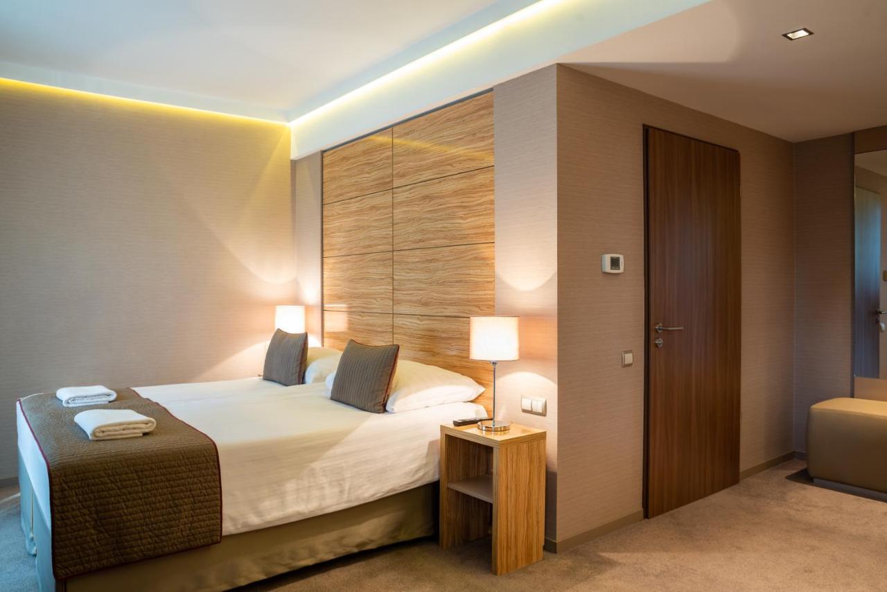 Hotel Pagony Wellness Nyíregyháza Eksteriør billede