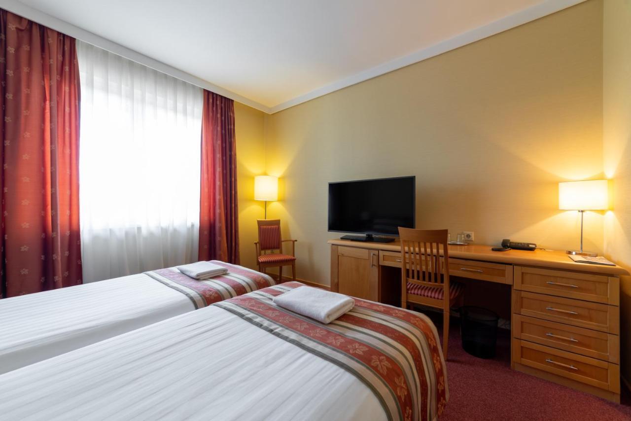 Hotel Pagony Wellness Nyíregyháza Eksteriør billede